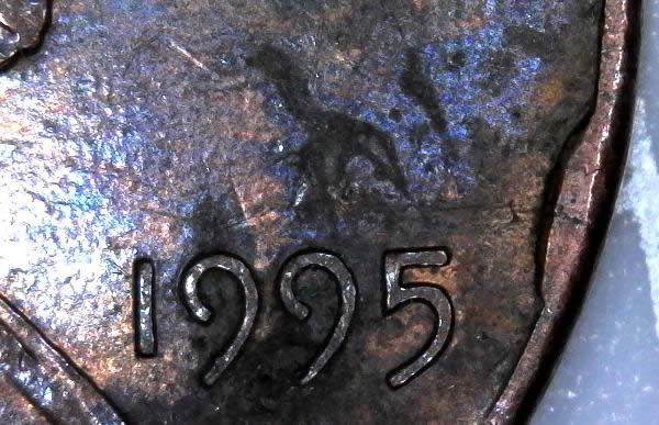 1995-P-Lincoln-Cent-With-Small-Cud-It-Enters-In-The-Field